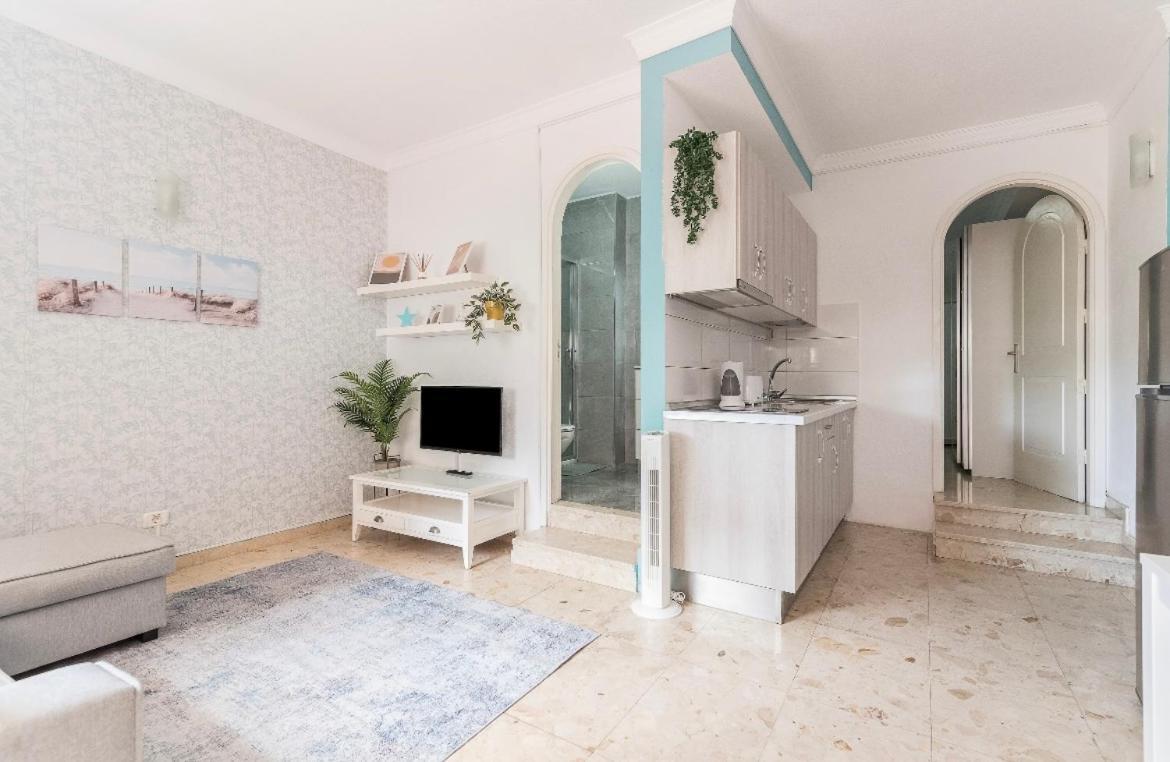 מספאלומס Lovely Apartament Taidia מראה חיצוני תמונה