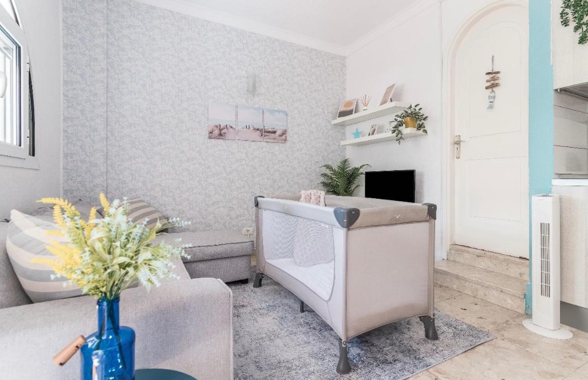 מספאלומס Lovely Apartament Taidia מראה חיצוני תמונה